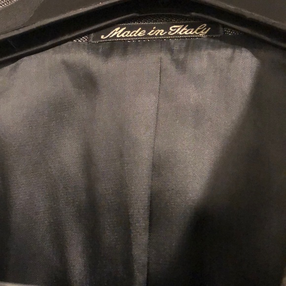 Giorgio Armani Double Breasted Suit 42L pants 36L - Picture 3 of 4